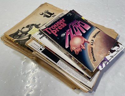 Lot 451 - PINK FLOYD - MUSIC PRESS CUTTINGS / ZINES ETC.