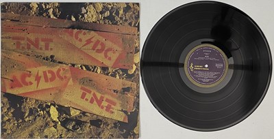 Lot 162 - AC/DC - T.N.T. LP (ALBERT PRODUCTIONS - APLPA-016 - 2ND 1977 PRESSING)