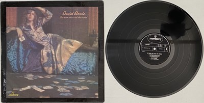 Lot 300 - DAVID BOWIE - THE MAN WHO SOLD THE WORLD LP - ORIGINAL UK 'DRESS SLEEVE' 'TONNY' MISPRINT - MERCURY 6338 041)