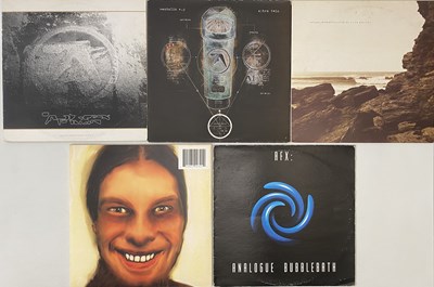 Lot 368 - APHEX TWIN AND RELATED - LP/ 12" PACK