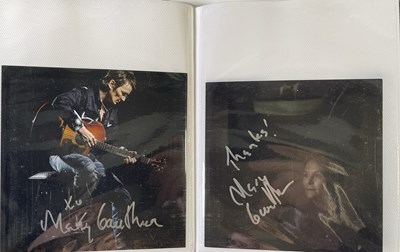 Lot 42 - MUSIC MEMORABILIA INC SIGNED ECHO AND THE BUNNYMEN / JAPAN 7" SLEEVES.
