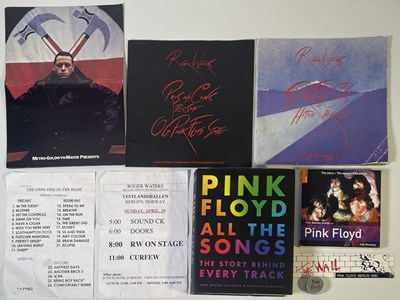 Lot 409 - PINK FLOYD / ROGER WATERS MEMORABILIA INC RW STAGE TIMES SHEET.