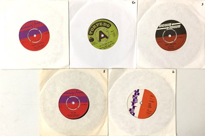 Lot 20 - REGGAE - 7" RARITIES PACK