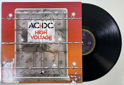 Lot 558 - AC/DC - HIGH VOLTAGE LP (AUSTRALIAN 2ND PRESS - ALBERT PRODUCTIONS - APLP 009)