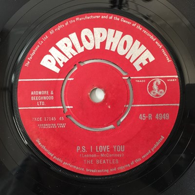 Lot 10 - THE BEATLES - LOVE ME DO 7" (RED PARLOPHONE - NO 'MADE IN GT BRITAIN' CREDIT - 45-R 4949)
