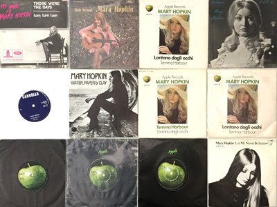 Lot 89 - MARY HOPKIN - 7" PACK