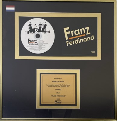 Lot 393 - FRANZ FERDINAND - FRANZ FERDINAND PRESENTATION AWARD.