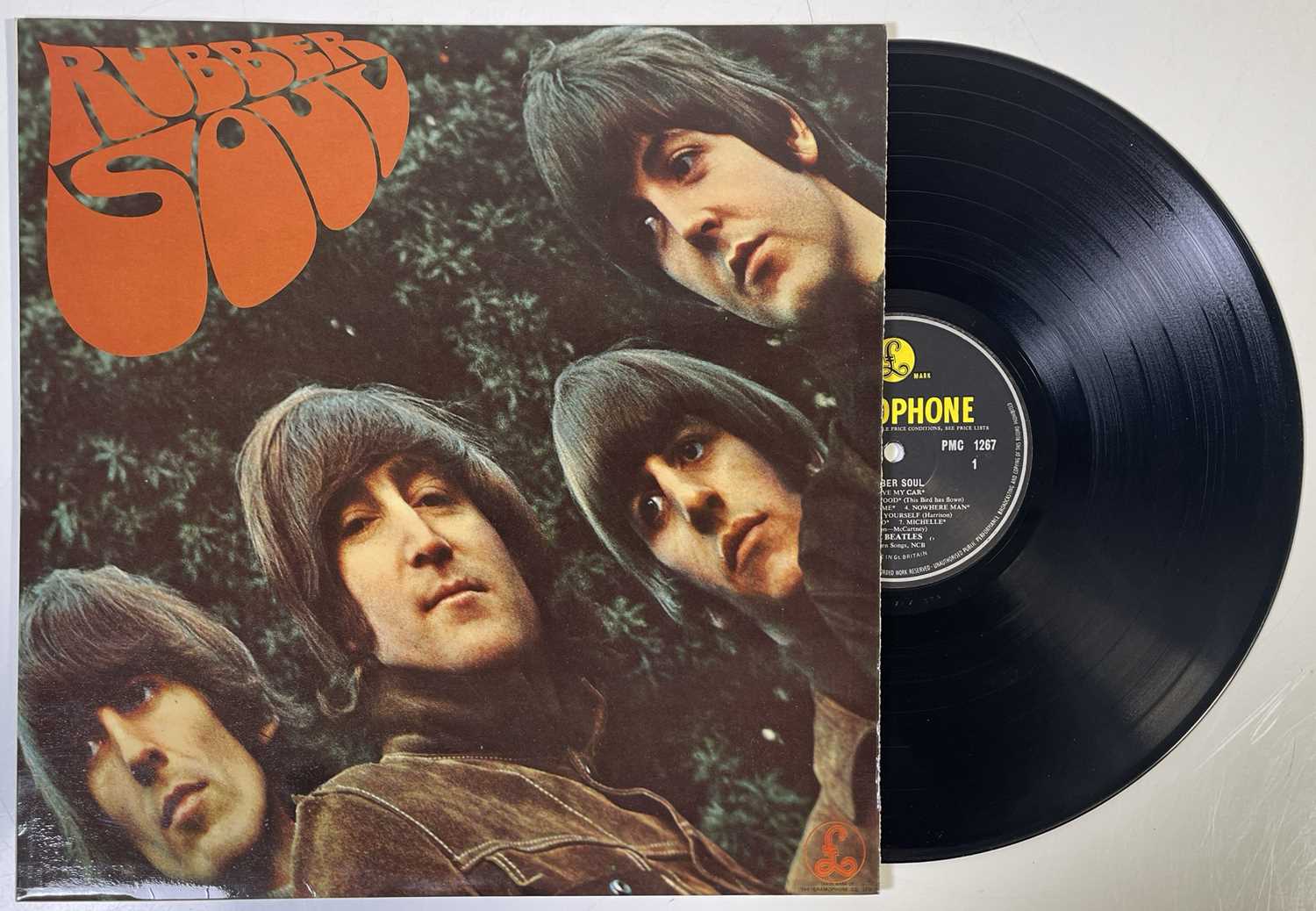 Lot 132 - THE BEATLES - RUBBER SOUL LP (SECOND UK MONO PRESSING - PMC 1267)