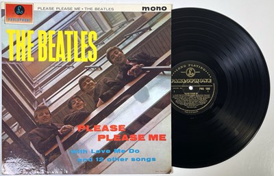 Lot 133 - THE BEATLES - PLEASE PLEASE ME LP (2ND UK BLACK & GOLD MONO COPY - PARLOPHONE PMC 1202)