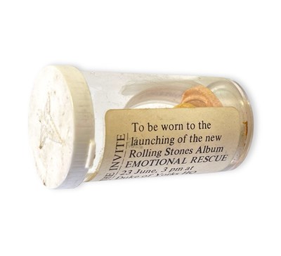 Lot 330 - THE ROLLING STONES - EMOTIONAL RESCUE LAUNCH PARTY PROMOTIONAL 'PILL BOTTLE'