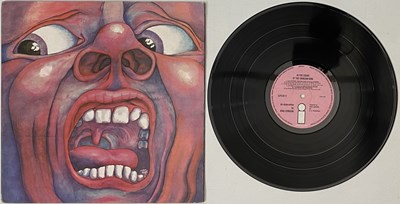Lot 653 - KING CRIMSON - IN THE COURT OF THE CRIMSON KING LP (ORIGINAL ISLAND - SOLID PINK - ILPS-9111 A2/B4)