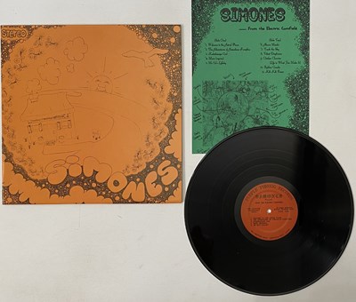 Lot 900 - SIMONES - FROM THE ELECTRIC CORNFIELD LP (MODERN PSYCH - PURPLE PHROGG PG04)