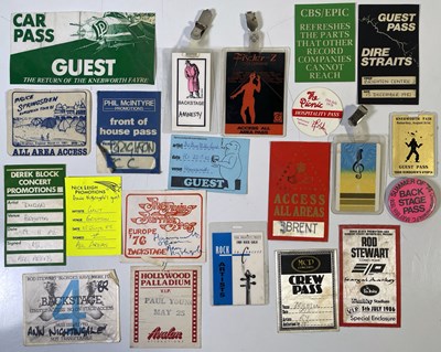 Lot 385 - TICKETS AND PASSES COLLECTION.