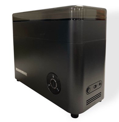 Lot 7 - HUMMINGURU ULTRASONIC VINYL RECORD CLEANER.