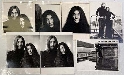 Lot 438 - THE BEATLES - JOHN LENNON / YOKO ONO - ORIGINAL VINTAGE PHOTOGRAPHS INC BY IAIN MACMILLAN / DAVID NUTTER.