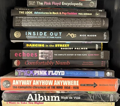 Lot 102 - MUSIC BOOK COLLECTION - COFFEE TABLE / COLLECTABLE TITLES.