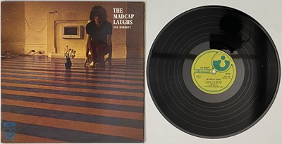 Lot 331 - SYD BARRETT - THE MADCAP LAUGHS LP (UK ORIGINAL - HARVEST - SHVL 765)