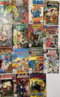 Lot 37 - COMICS COLLECTION INC MARVEL / DC / 2000AD.