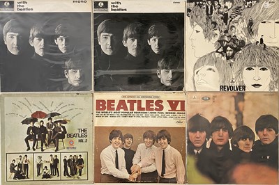Lot 32 - THE BEATLES AND RELATED - LP PACK