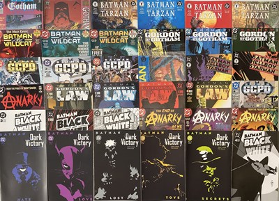 Lot 39 - BATMAN DC COMICS.