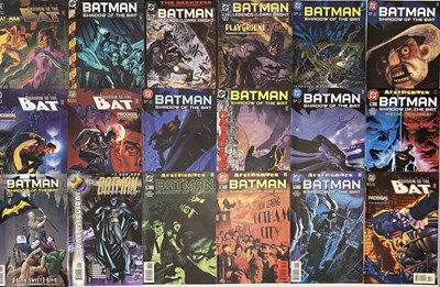 Lot 40 - BATMAN DC COMICS.