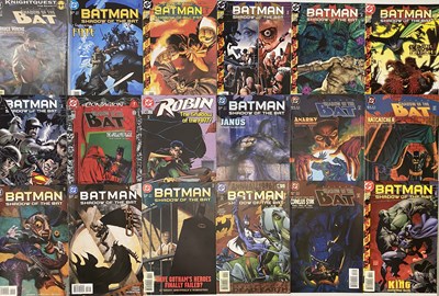 Lot 40 - BATMAN DC COMICS.