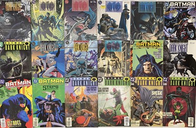 Lot 40 - BATMAN DC COMICS.