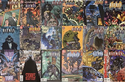 Lot 40 - BATMAN DC COMICS.