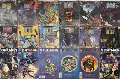 Lot 40 - BATMAN DC COMICS.