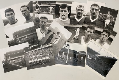 Lot 266 - FOOTBALL MEMORABILIA - MANCHESTER UNITED - PHOTO PRINTS FROM ORIGINAL NEGATIVES.