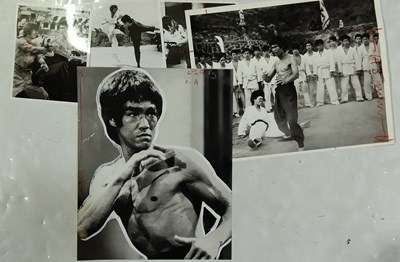 Lot 219 - MALE FILM STARS INC BRUCE LEE - COLLECTION OF ORIGINAL PRESS PHOTOGRAPHS.