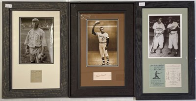 Lot 239 - SPORTING MEMORABILIA - SIGNED US BASEBALL DISPLAYS.