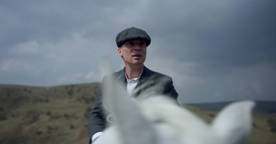 Lot 53 - PEAKY BLINDERS - CILLIAN MURPHY AS TOMMY SHELBY - TOMMY'S SUIT WORN DURING FINAL SCENES OF SERIES SIX.