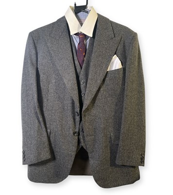 Lot 51 - PEAKY BLINDERS - CILLIAN MURPHY AS TOMMY SHELBY - LIKELY SCREEN WORN SUIT WITH SHIRT.