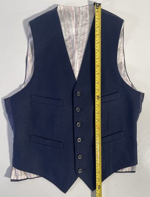 Lot 48 - PEAKY BLINDERS - CILLIAN MURPHY AS TOMMY SHELBY - TOMMY'S WEDDING SUIT.