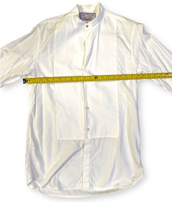 Lot 18 - PEAKY BLINDERS - CILLIAN MURPHY AS TOMMY SHELBY - PRODUCTION ISSUED SHIRT.