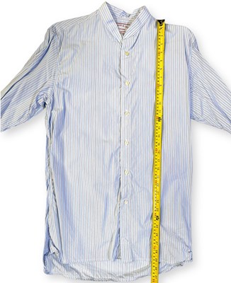 Lot 21 - PEAKY BLINDERS - CILLIAN MURPHY AS TOMMY SHELBY - PRODUCTION ISSUED SHIRT.