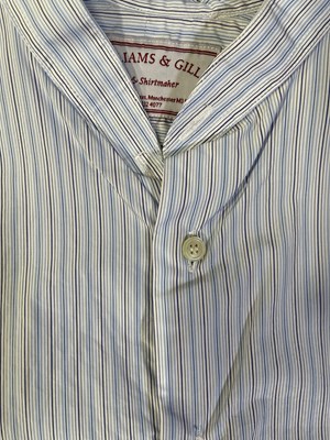 Lot 21 - PEAKY BLINDERS - CILLIAN MURPHY AS TOMMY SHELBY - PRODUCTION ISSUED SHIRT.