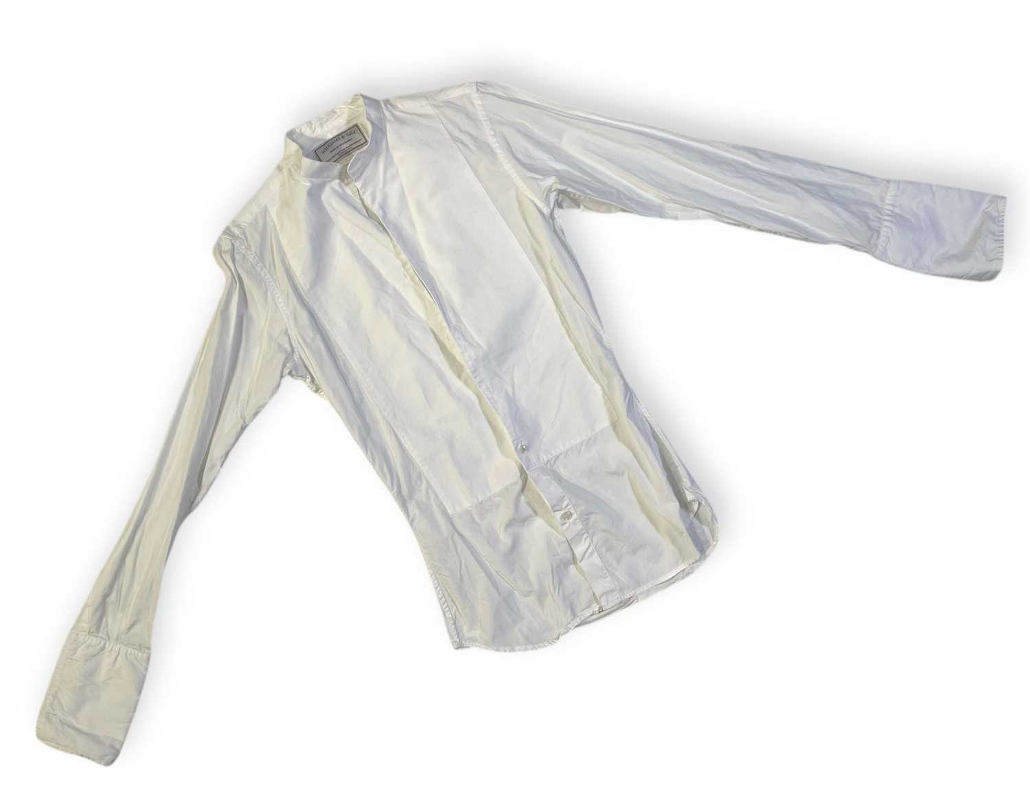 Lot 16 - PEAKY BLINDERS - PAUL ANDERSON AS ARTHUR SHELBY - RIPPED SHIRT.