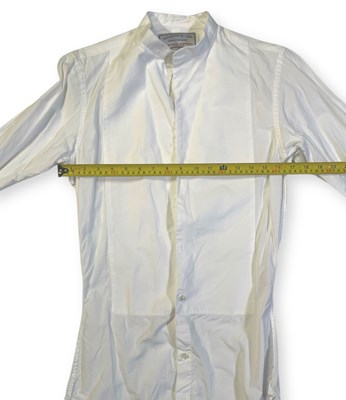 Lot 16 - PEAKY BLINDERS - PAUL ANDERSON AS ARTHUR SHELBY - RIPPED SHIRT.