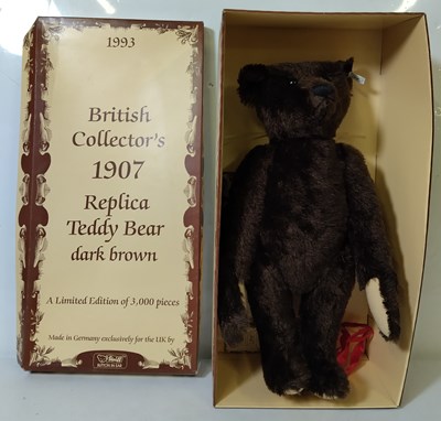 Lot 272 - Steiff Brittish Collectors 1907 Teddy Bear Dark Brown Replica Teddy Bear 1993