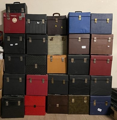 Lot 52 - RECORD CASE JOB LOT