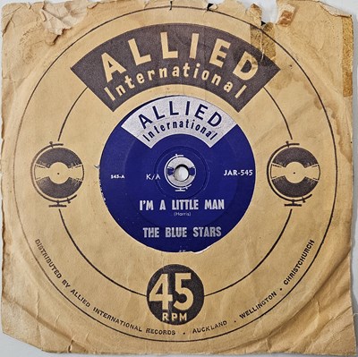 Lot 59 - THE BLUE STARS - I'M A LITTLE MAN 7" (ORIGINAL NZ COPY - ALLIED INTERNATIONAL JAR-545)