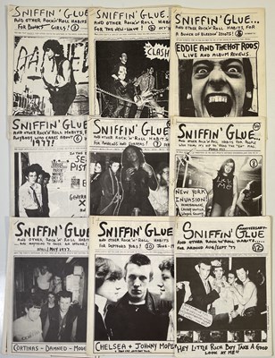 Lot 523 - SNIFFIN' GLUE - 1976/77 - NINE ISSUES.