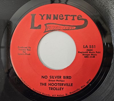 Lot 318 - THE HOOTERVILLE TROLLEY - NO SILVER BIRD 7" (ORIGINAL US COPY - LYNNETTE RECORD CORP LA 551)