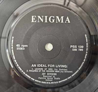 Lot 10 - JOY DIVISION - AN IDEAL FOR LIVING 7" (ORIGINAL UK RELEASE - ENIGMA RECORDS - PSS 139)
