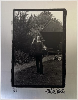 Lot 408 - PINK FLOYD - SYD BARRETT - MICK ROCK - PSYCHEDELIC RENEGADES LIMITED EDITION SIGNED GENESIS PUBLICATIONS METALLIC PRINT.