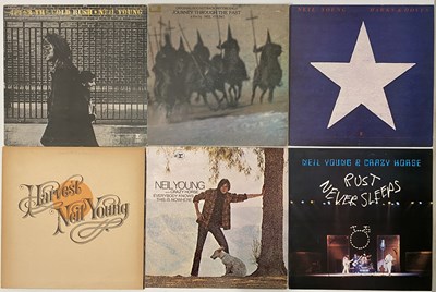 Lot 681 - NEIL YOUNG / RELATED - LP PACK