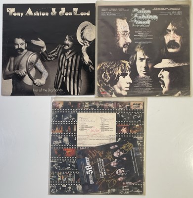 Lot 263 - DEEP PURPLE - SOLO MEMBERS SIGNED LPS INC PAICE / JON LORD.