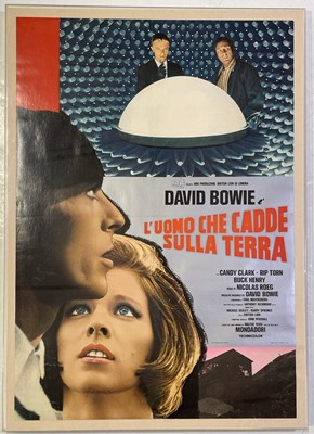 Lot 380 - DAVID BOWIE - THE MAN WHO FELL TO EARTH (1976) - ORIGINAL ITALIAN FILM POSTER.
